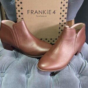 Frankie 4 Novah Cognac Leather Boot Size 8.5
